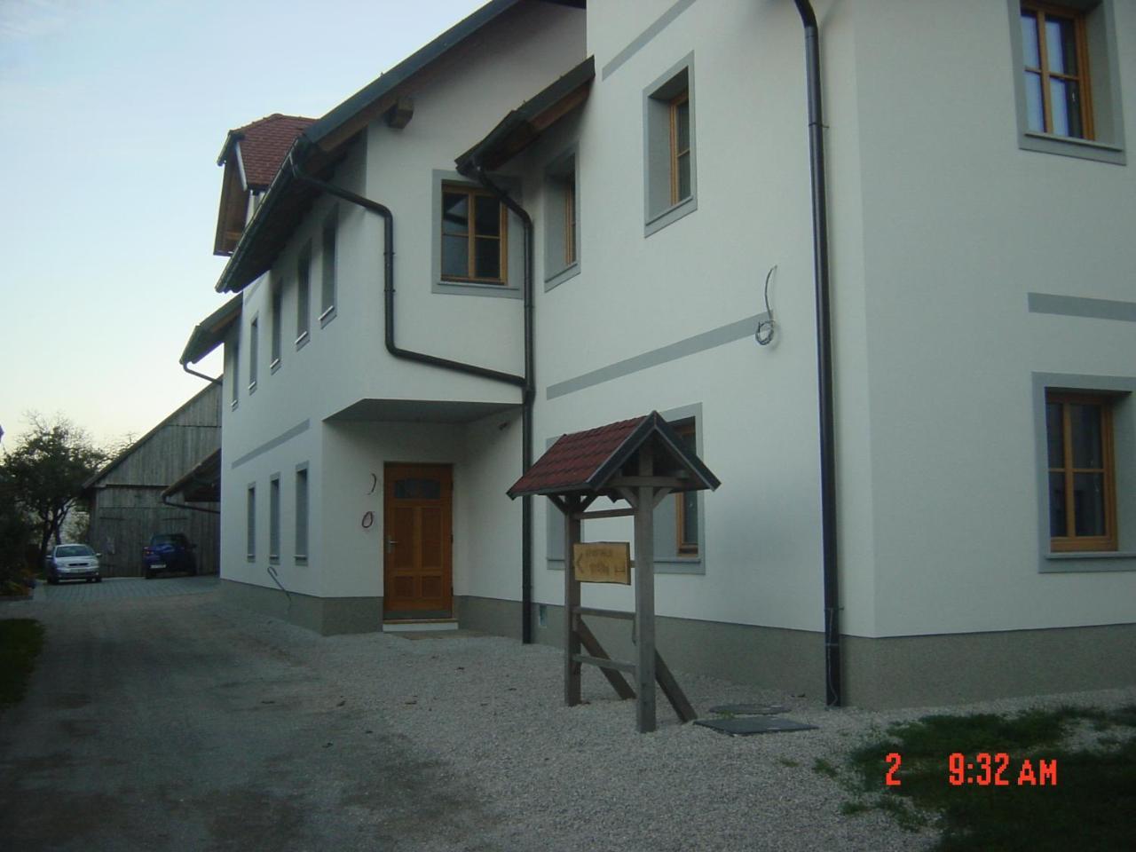 Vrdjan Apartment Cerknica